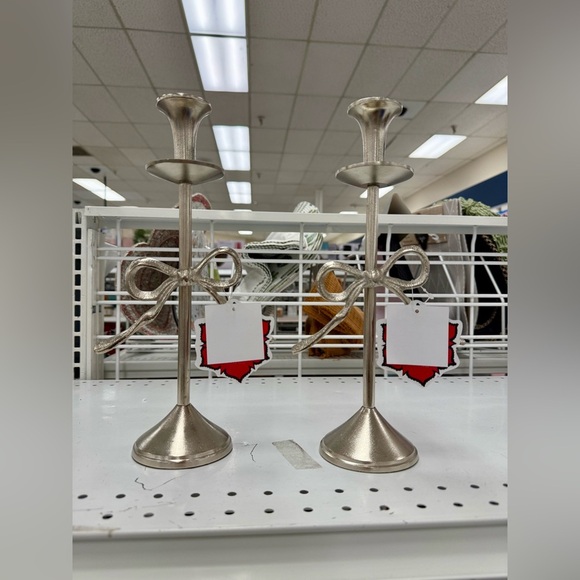 Silver Bow Candle Holders BNWT Metal - Picture 1 of 3